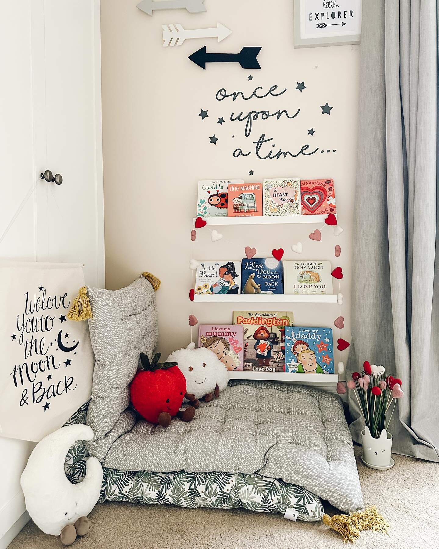 reading corner ideas